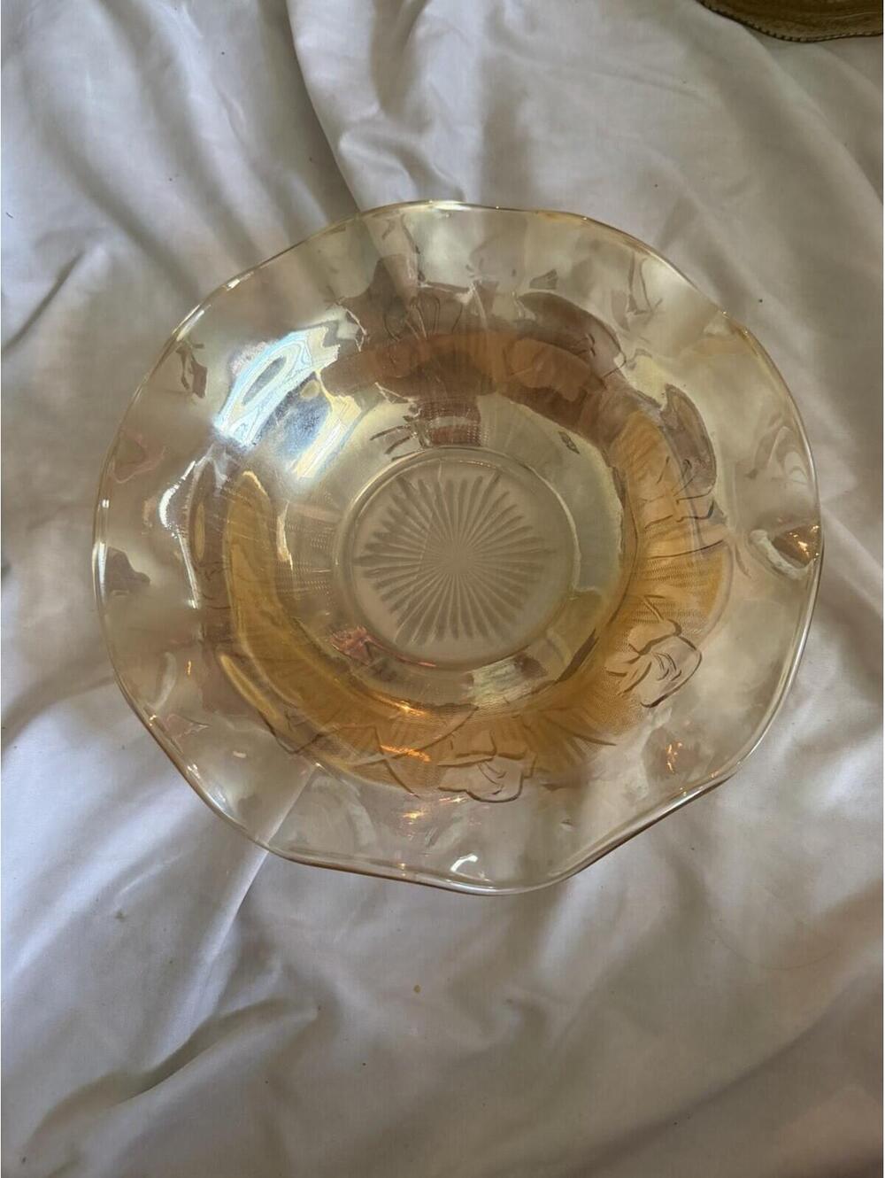 Gorgeous Amber Jeannette Glass Iris Pattern Bowl
